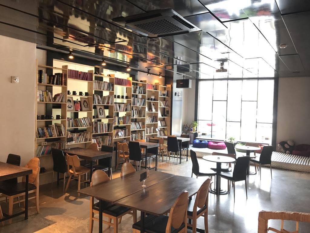 One Percent Hostel Чонджу Екстер'єр фото